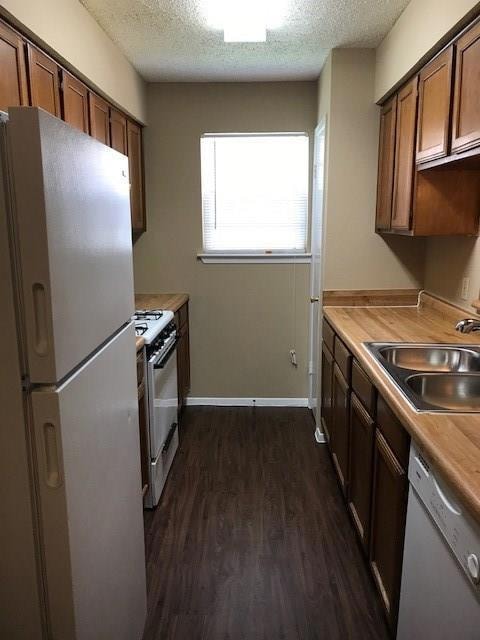 806 Sirocco Dr unit B, Austin, TX 78745 - photo 6