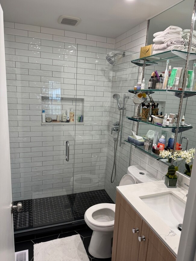 1701 Northfield Square unit E, Northfield, IL 60093 - photo 4