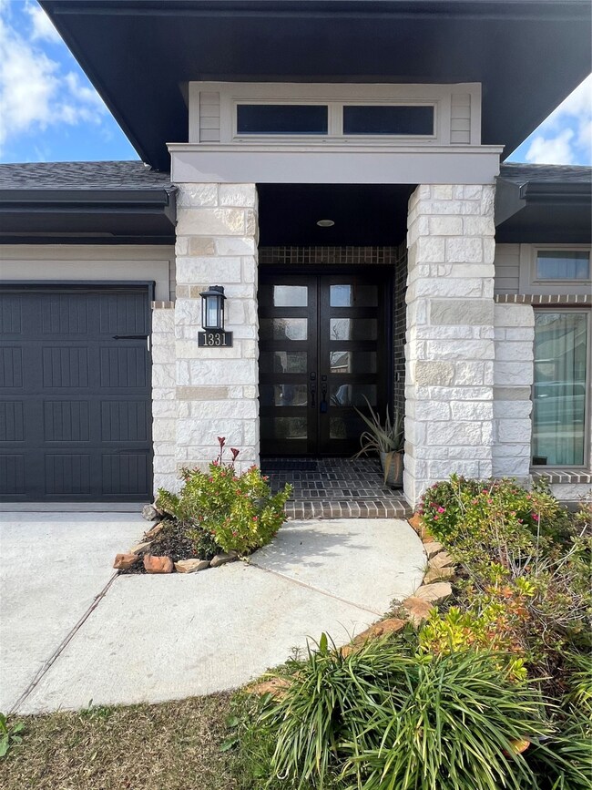 1331 Stuart Run Dr, Richmond, TX 77469 - photo 2