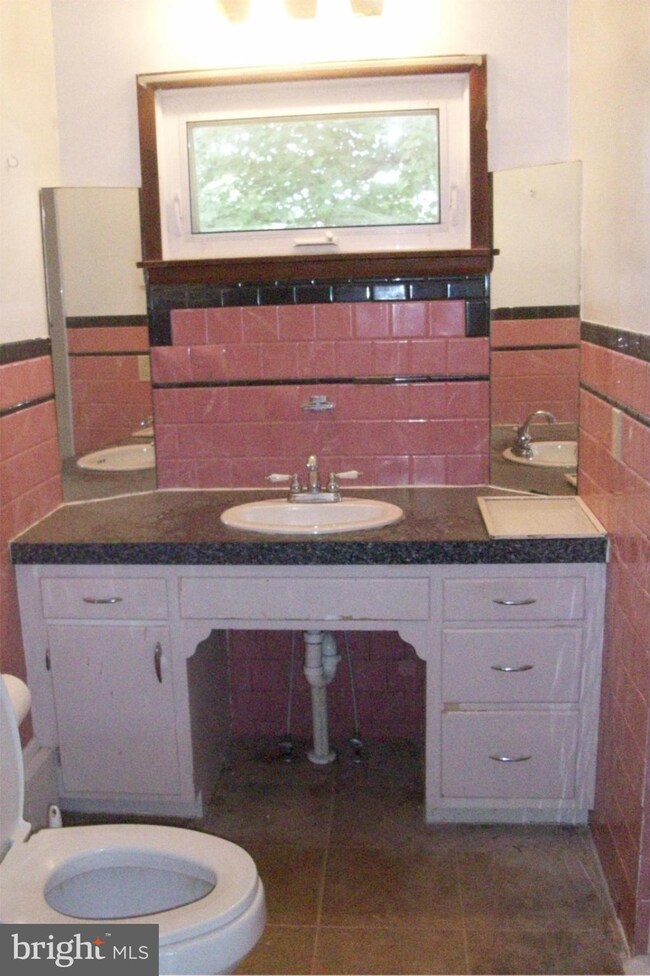 2404 Trevanion Rd, Taneytown, MD 21787 - photo 7