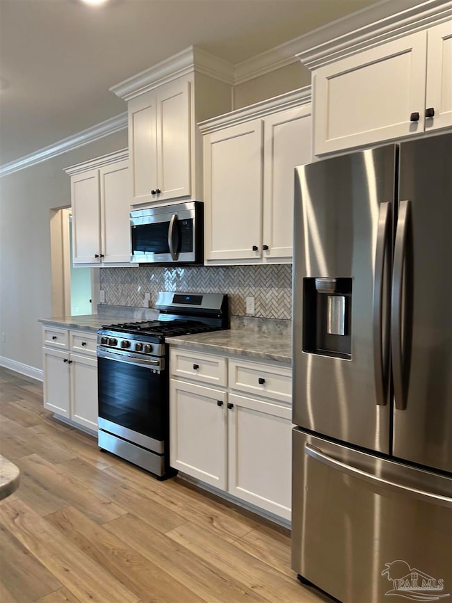 4084 Blue Hillside Ln, Milton, FL 32583 - photo 6