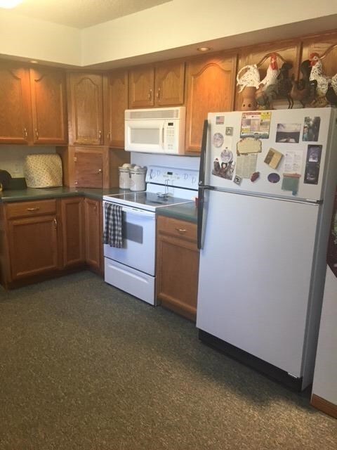 524 Jayhawk Ave, Hugoton, KS 67951 - photo 5