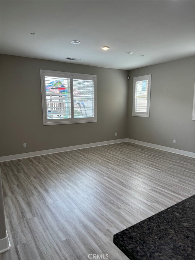 36482 Calle Lisbon, Winchester, CA 92596 - photo 4