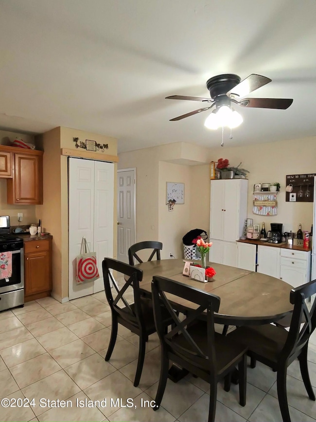 Eat In Kitchen