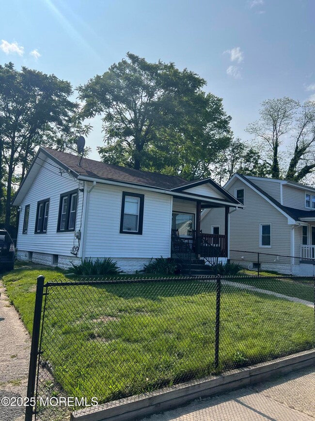 126 Leonard Ave, Neptune, NJ 07753 - photo 7