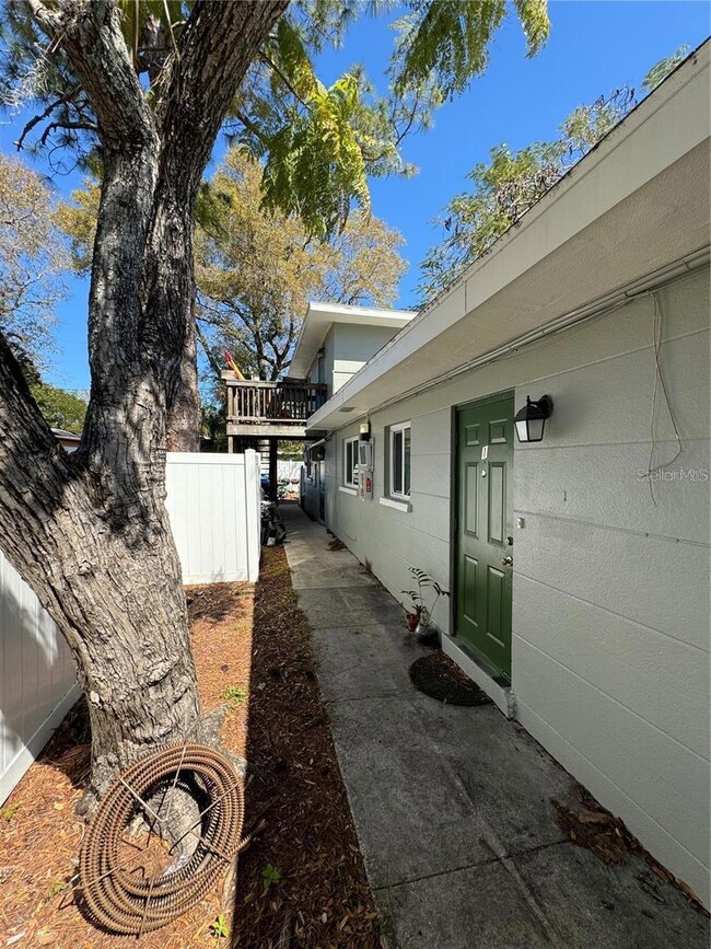 1418 19th Ave W, Bradenton, FL 34205 - photo 6