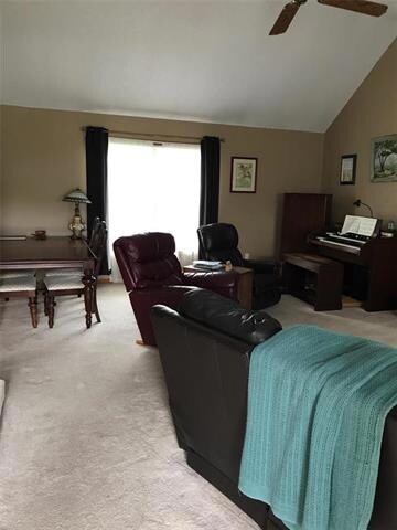 4825 Perry Ln, Shawnee, KS 66203 - photo 7