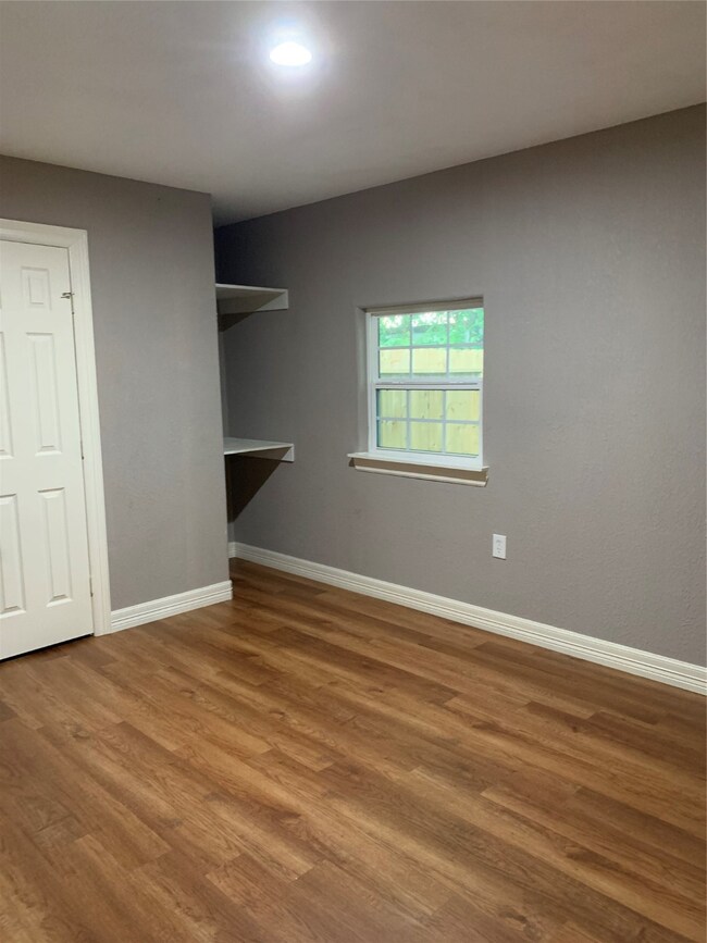 8918 Manus St unit A, Houston, TX 77093 - photo 4