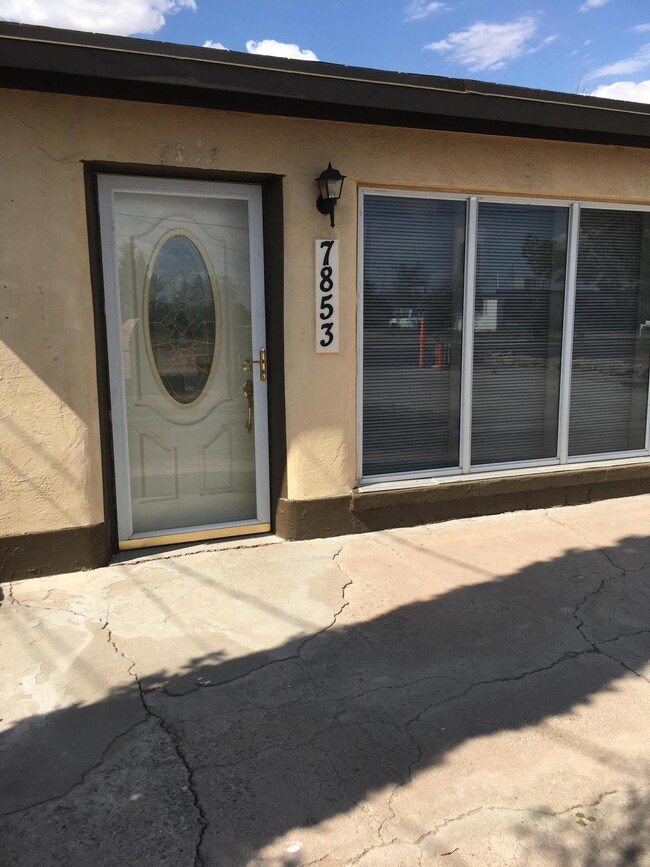 7853 West Dr unit A, El Paso, TX 79915 - photo 3