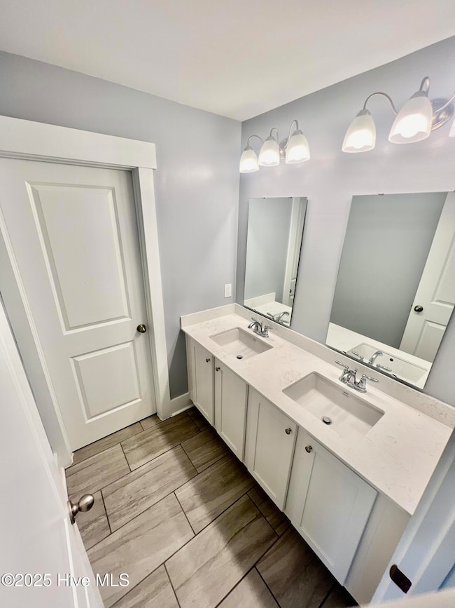 2nd Floor Guest Full Bathroom