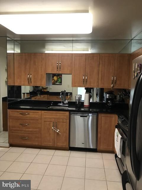 11216 Empire Ln, Rockville, MD 20852 - photo 4