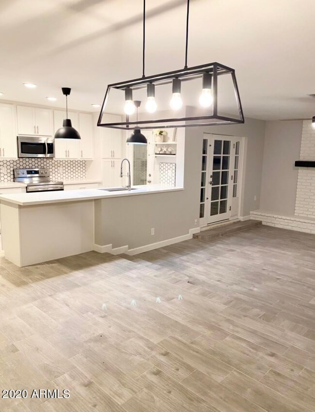 1810 W Butler Dr, Phoenix, AZ 85021 - photo 4