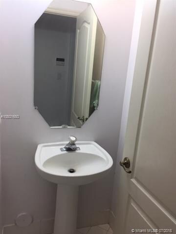 11551 NW 50th Terrace, Doral, FL 33178 - photo 4