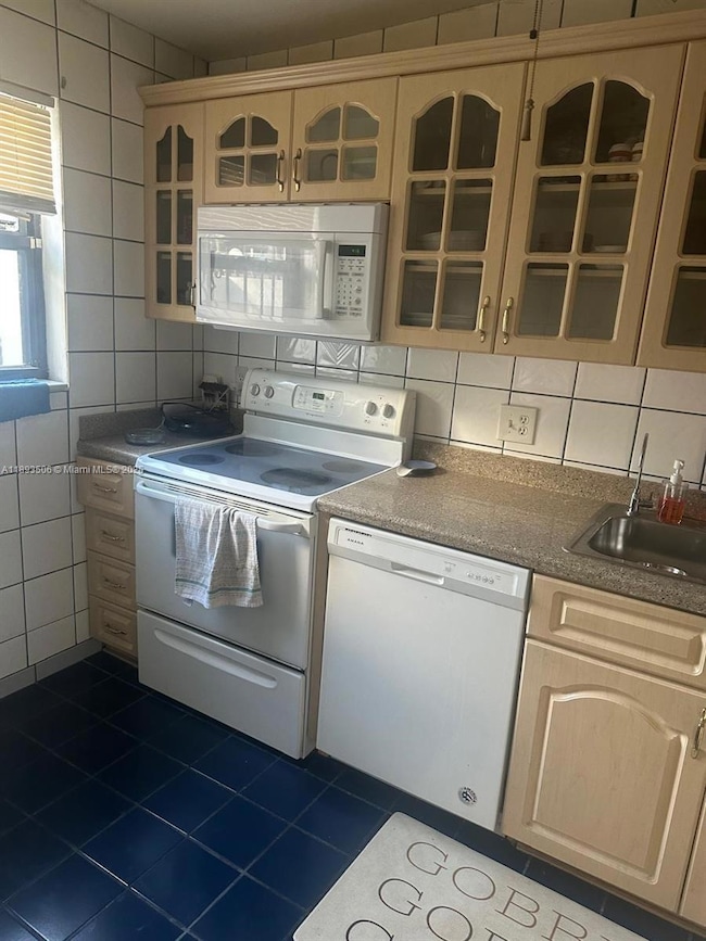 8000 SW 152nd Ave unit 115, Miami, FL 33193 - photo 7