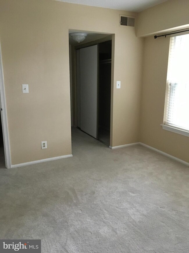 7680 Tremayne Place unit 111, McLean, VA 22102 - photo 7