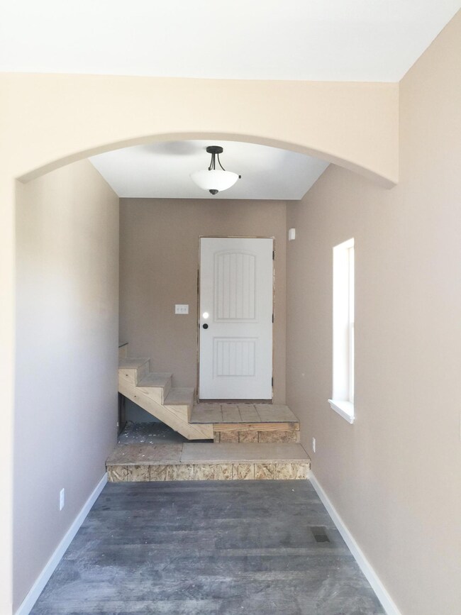 Entry Way<|><|>
