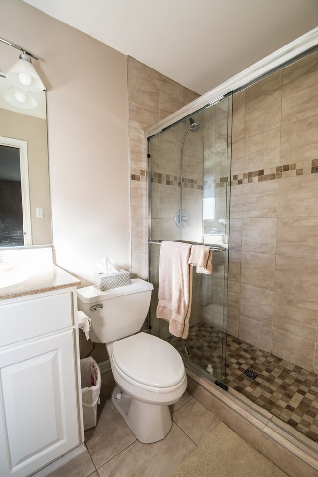 25160 S State Line Rd, Crete, IL 60417 - photo 3