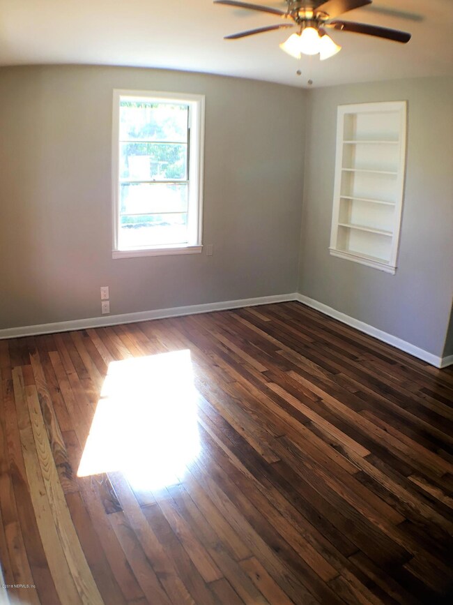 4830 Headley Terrace, Jacksonville, FL 32205 - photo 5