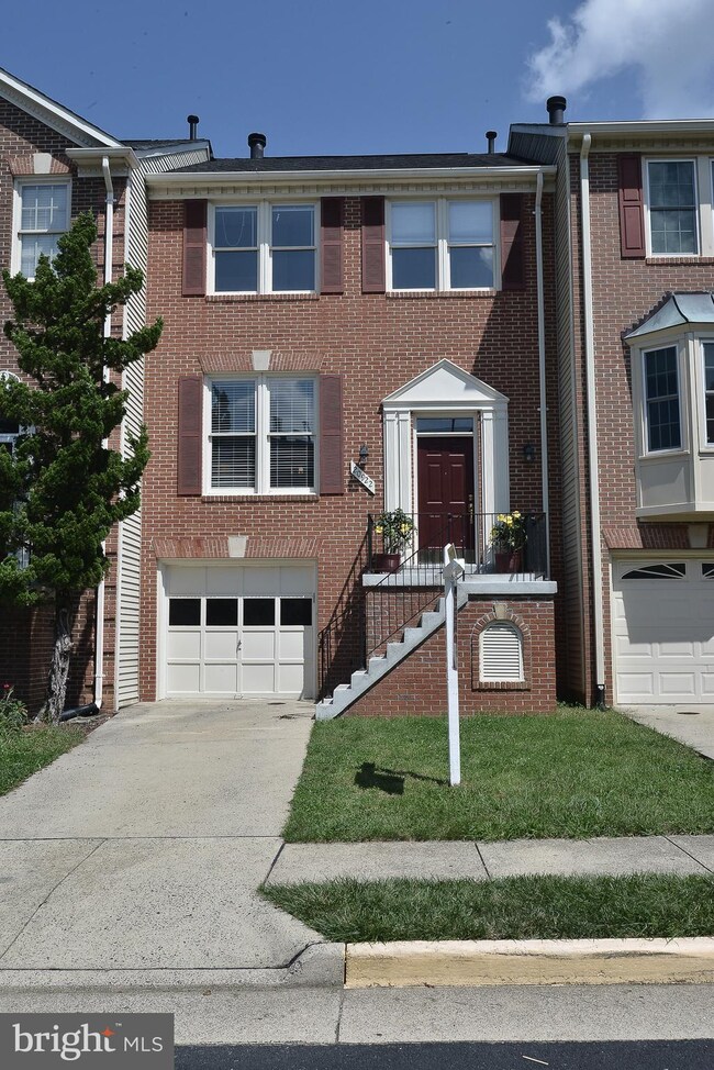 20922 Stanmoor Terrace, Sterling, VA 20165 - photo 2