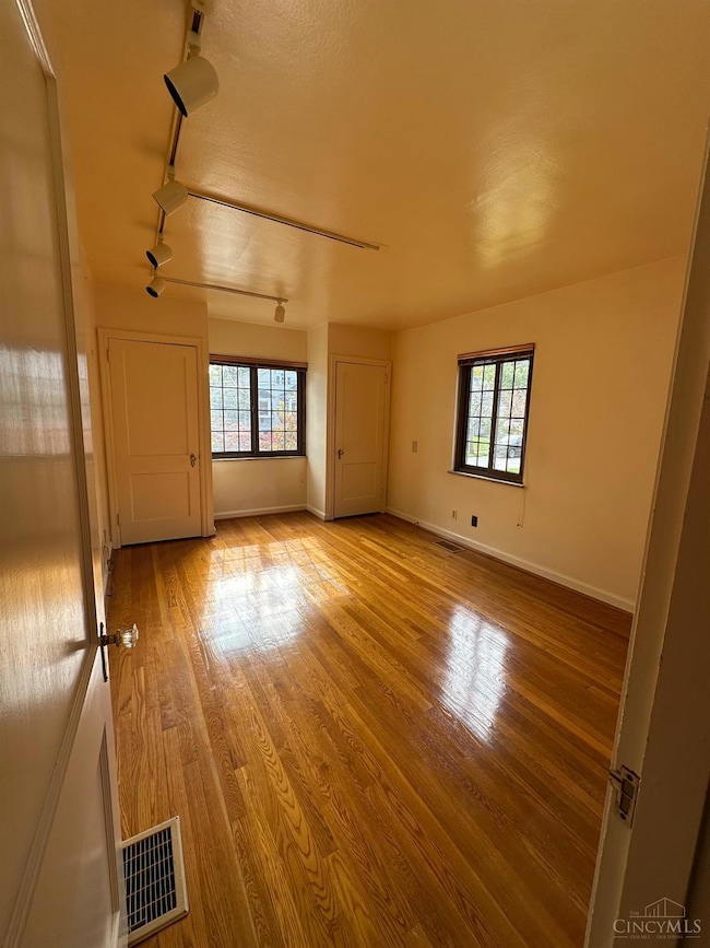 3324 N Sterling Way, Cincinnati, OH 45209 - photo 6