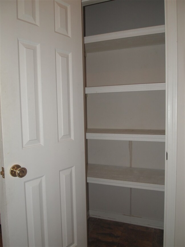 4336 Blaine Cir, Byram, MS 39272 - photo 5