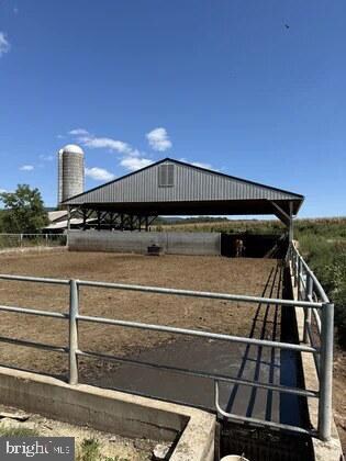 370 Grahams Wood Rd, Carlisle, PA 17015 - photo 6