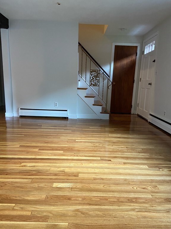 75 Goldencrest Ave, Waltham, MA 02451 - photo 3