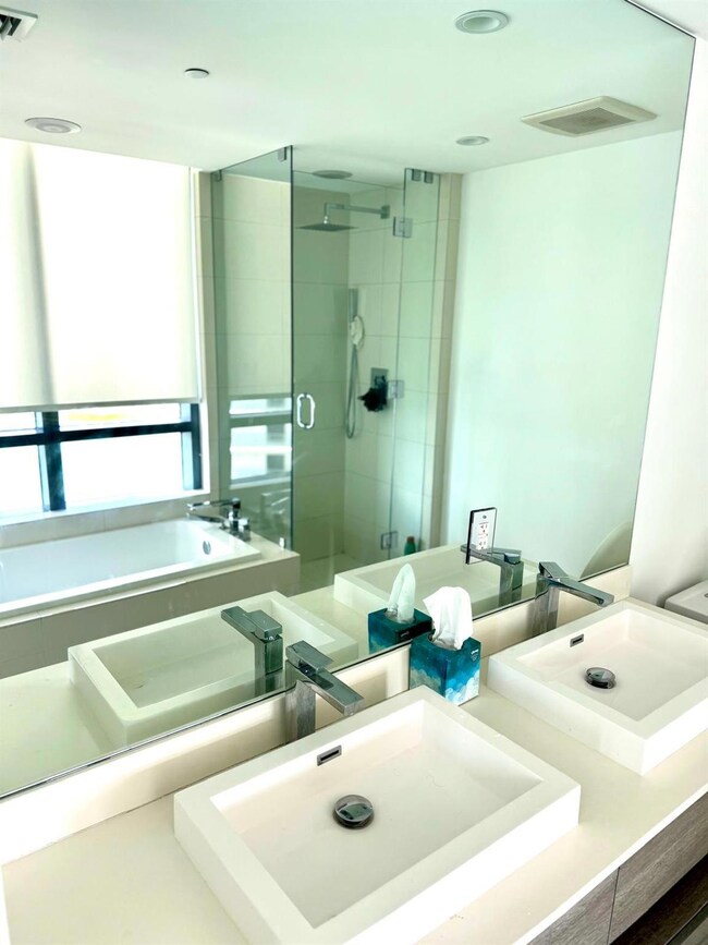 Paraiso I : Paraiso Bay unit 2507, Miami, FL 33137 - photo 7