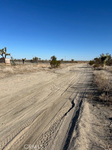 0 Pinon Hills Rd unit HD25051077, Pinon Hills, CA 92372 - photo 4