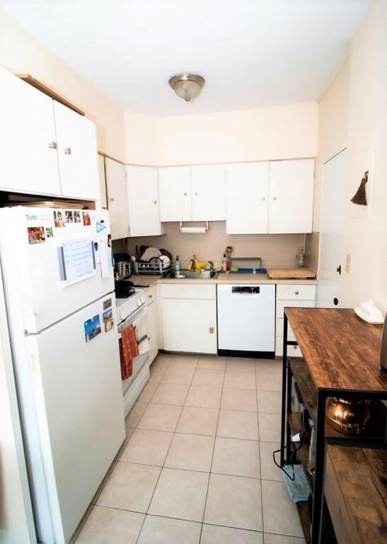 Sutherland Village unit 11, Brighton, MA 02135 - photo 2