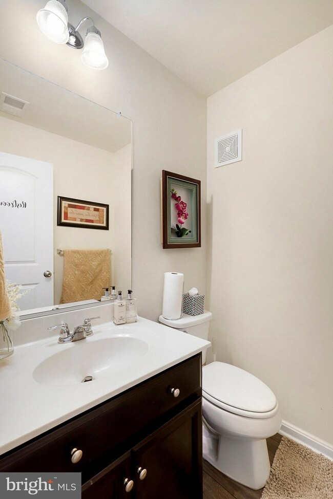 1149 Carinoso Cir, Severn, MD 21144 - photo 5