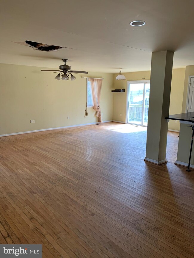 3833 10th St, North Beach, MD 20714 - photo 2