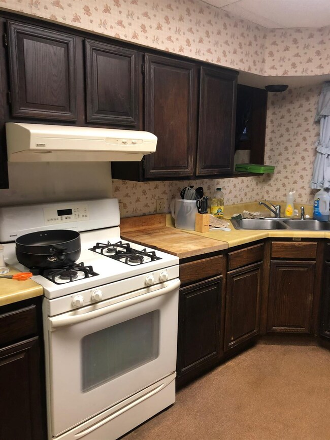 104 S 325 E, Valparaiso, IN 46383 - photo 6