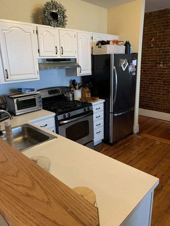 2 Pearl St unit 10, Boston, MA 02110 - photo 3