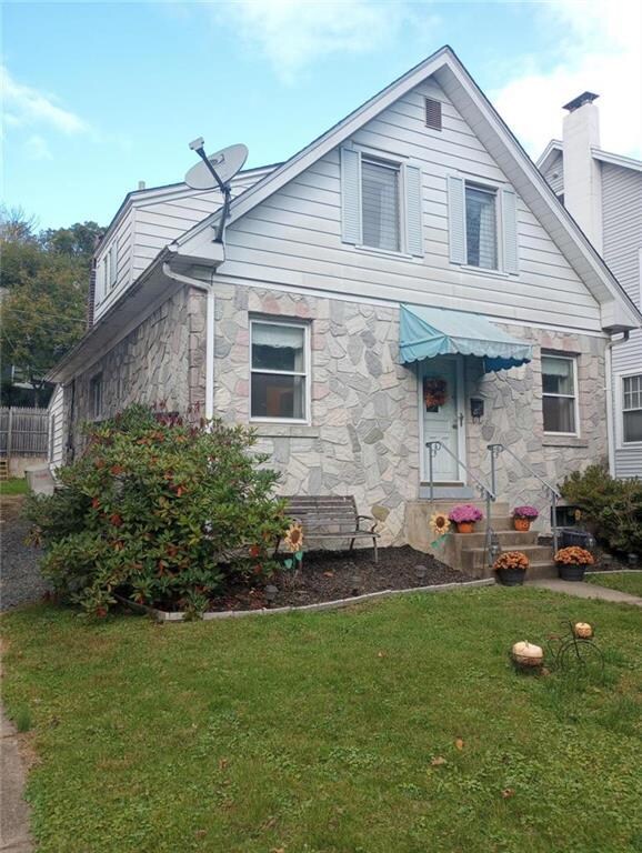 827 W Lafayette St, Easton, PA 18042 - photo 2