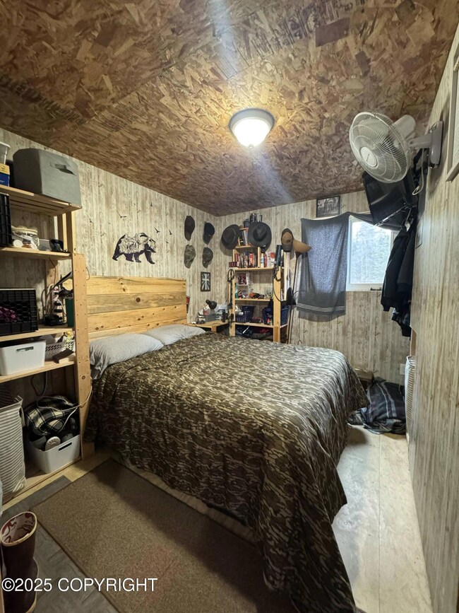 cabin bedroom