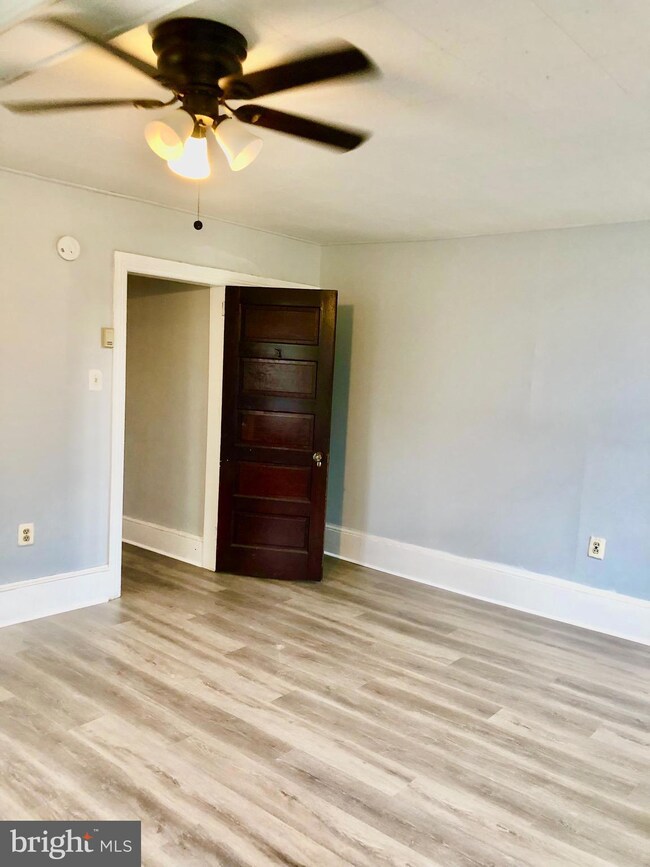 430 Poplar St unit B, Delanco, NJ 08075 - photo 6