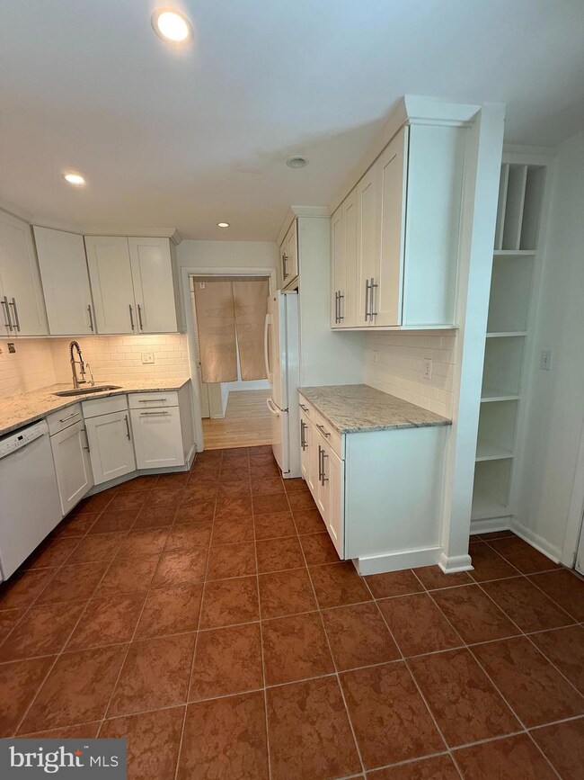 110 Biscayne Ct unit 3, Princeton, NJ 08540 - photo 7