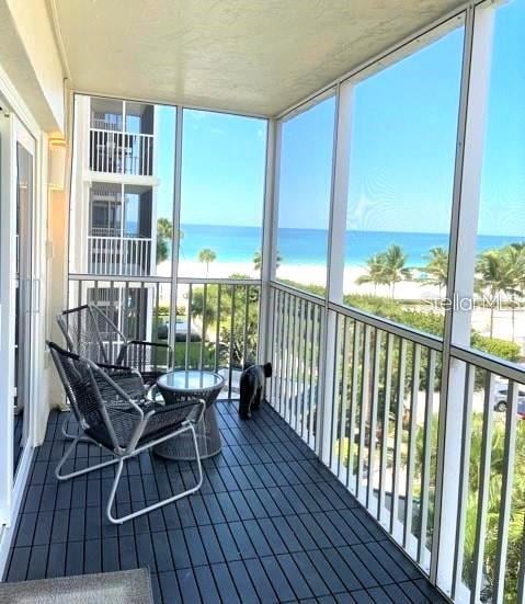 Lido Ambassador unit 504, Sarasota, FL 34236 - photo 2