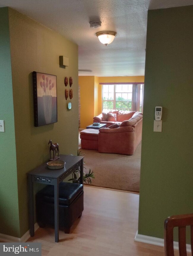 408 Accolon Ct, Mantua, NJ 08051 - photo 5