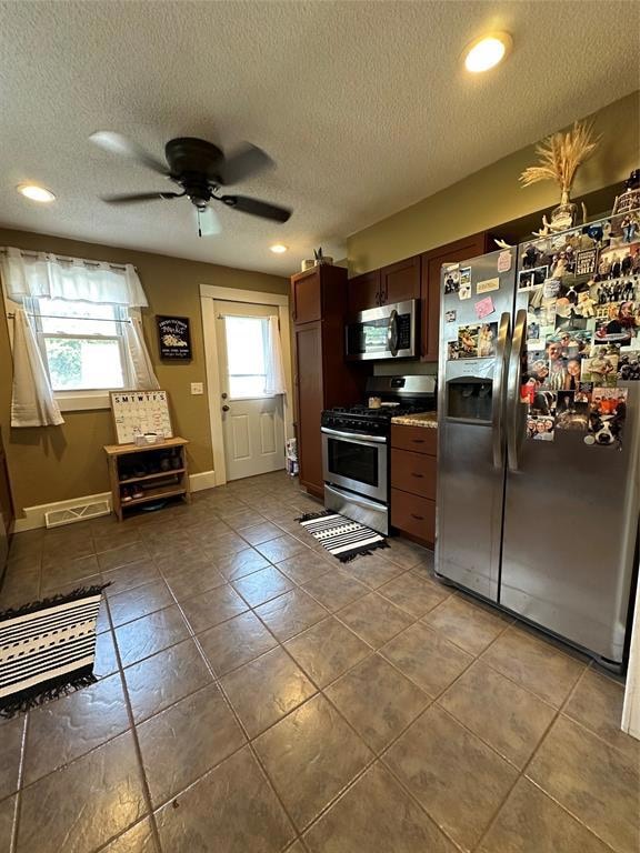 531 Long St, Patterson, IA 50218 - photo 6