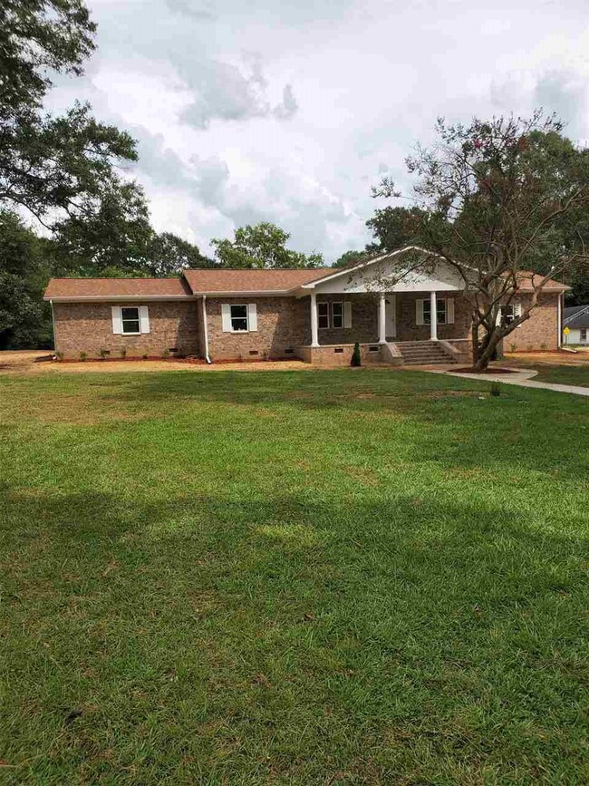 317 S Extension St, Hazlehurst, MS 39083 - photo 2