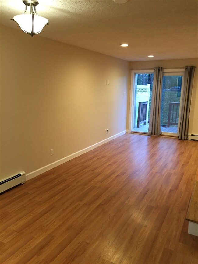 10 Kimberly Dr, Merrimack, NH 03054 - photo 3