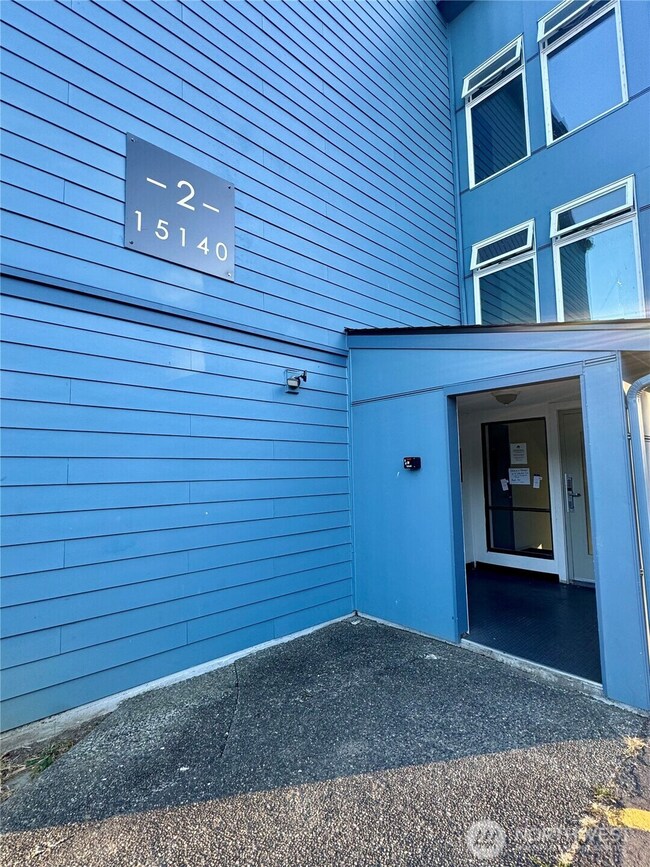 15140 65th Ave S unit 221, Tukwila, WA 98188 - photo 3