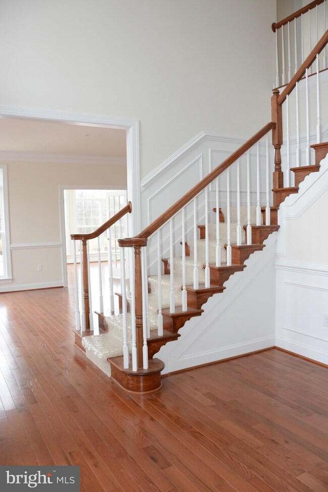 7344 Tottenham Dr, White Plains, MD 20695 - photo 3