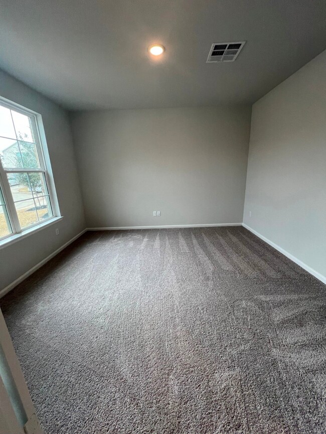 5812 Jade Crest Ct, Montgomery, TX 77316 - photo 2