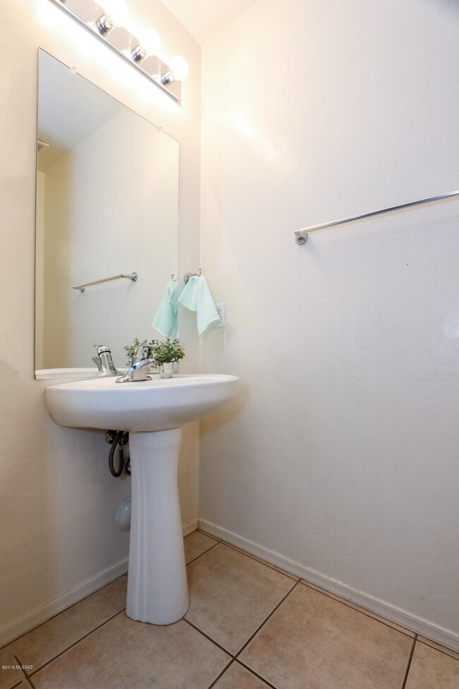 2841 N Silver Island Way, Tucson, AZ 85745 - photo 6