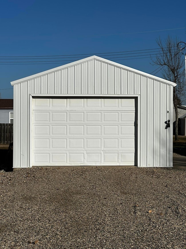 106 Skinner St, Selby, SD 57472 - photo 7