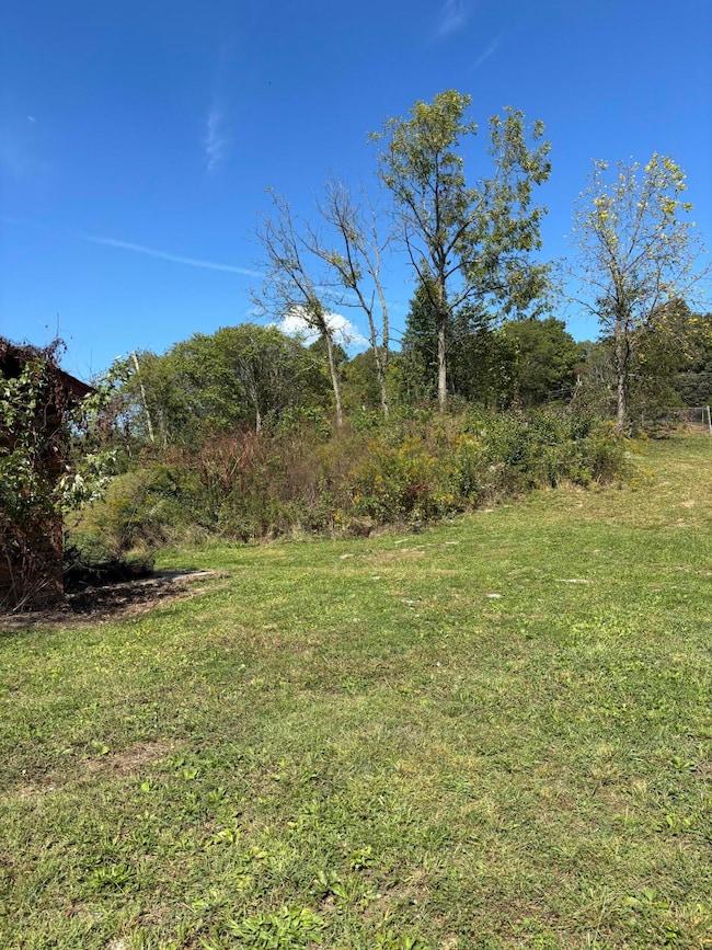 47 Old Farm Rd, Cannon, KY 40923 - photo 6