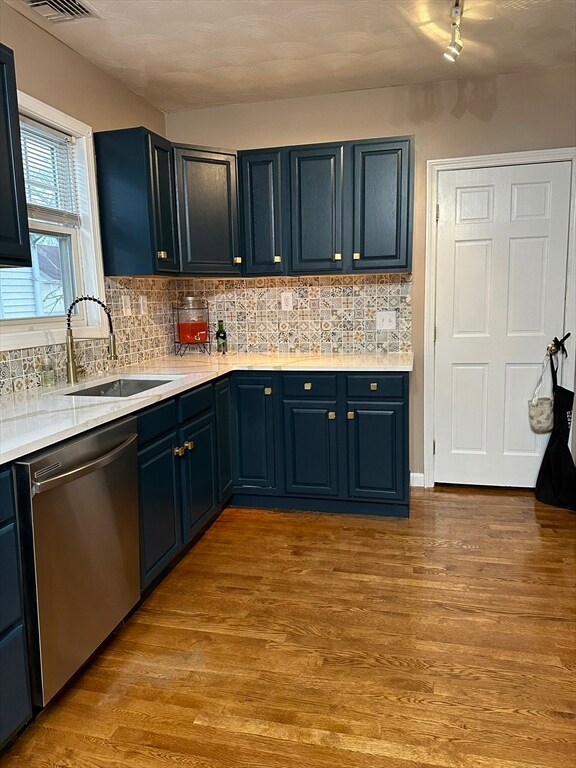 30 Radcliffe Ave unit 2, Providence, RI 02908 - photo 3